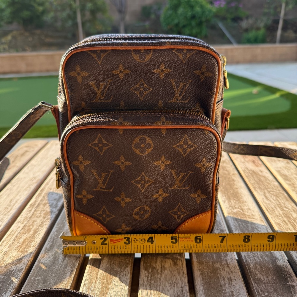 Louis Vuitton vantage Monogram amazone